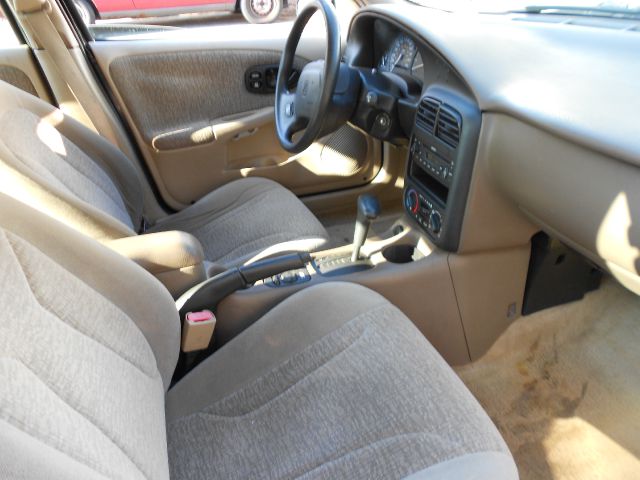 2002 Saturn S Series XLS