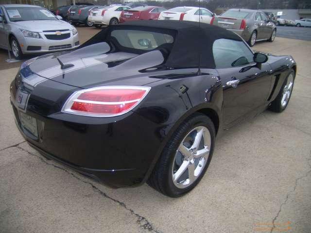 2008 Saturn Sky Base