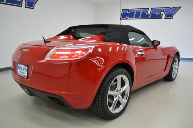 2008 Saturn Sky Base