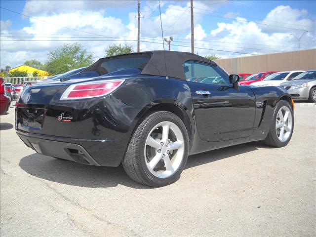2009 Saturn Sky Base