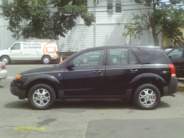 2003 Saturn VUE Salon