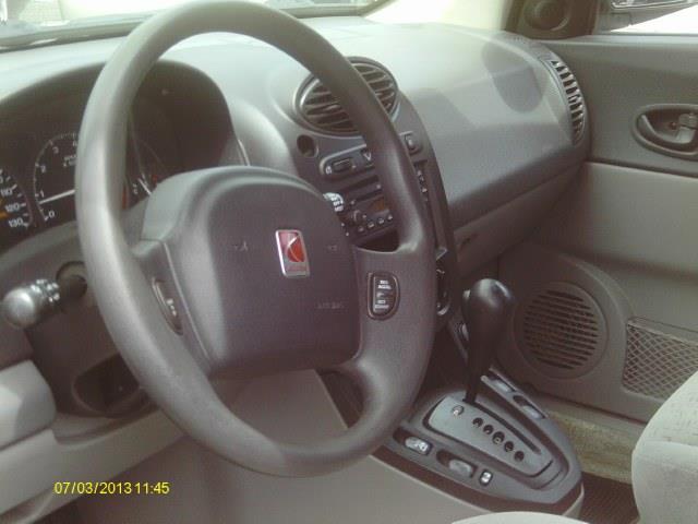 2003 Saturn VUE Salon