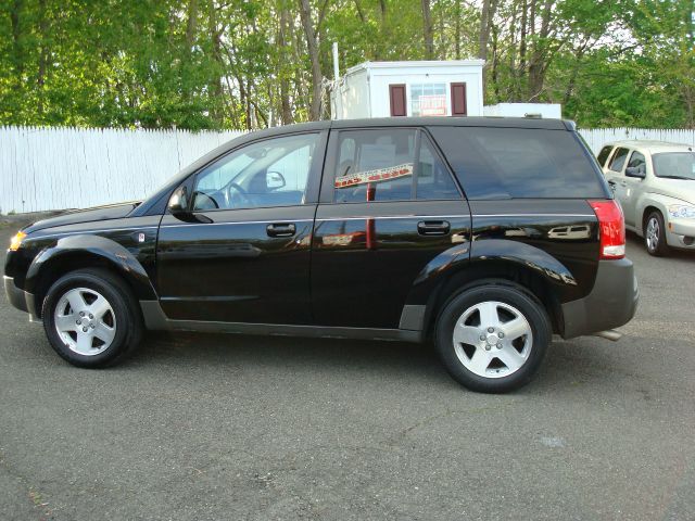 2004 Saturn VUE SLE1 2WD