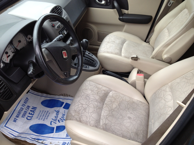 2004 Saturn VUE Unknown