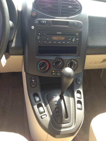 2004 Saturn VUE EX - DUAL Power Doors