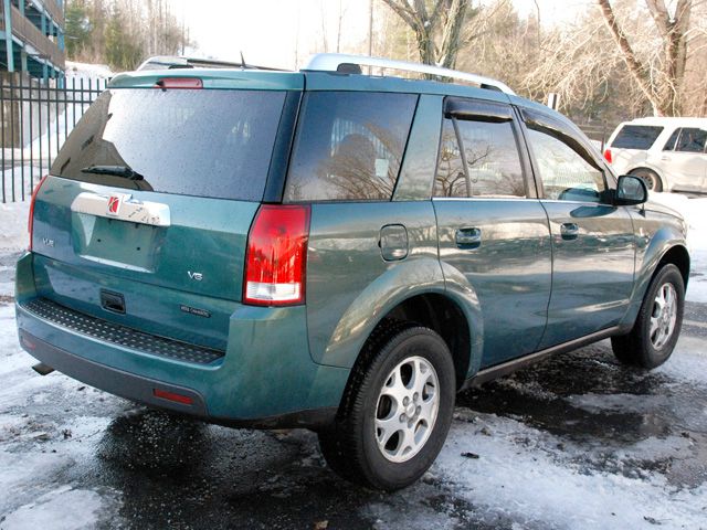 2006 Saturn VUE Red Line