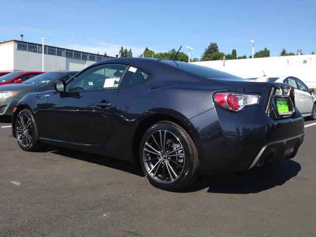2013 Scion FR-S Base