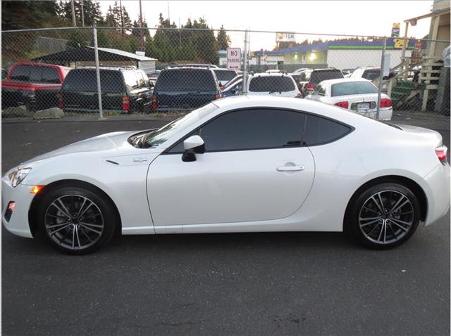 2013 Scion FR-S Premium AWD Sedan