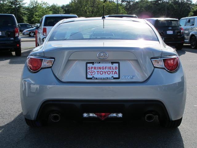 2013 Scion FR-S 2WD Ext Cab 125.9 SL