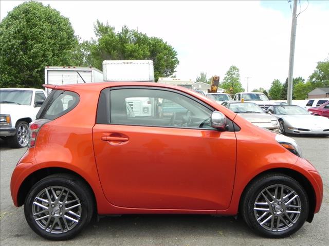 2012 Scion iQ 2DR 3.8 GRD TOUR AT