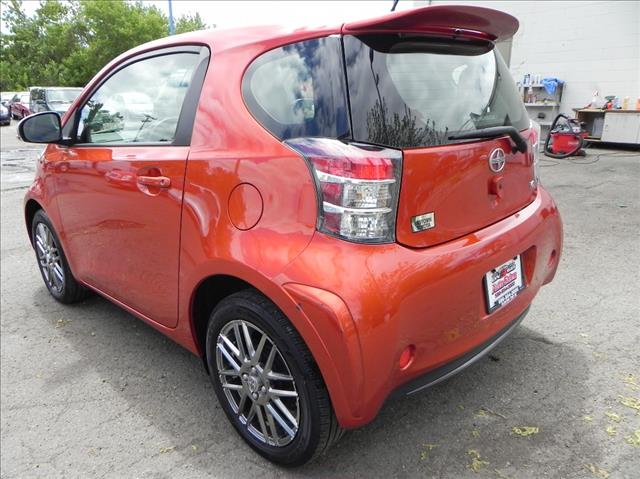 2012 Scion iQ 2DR 3.8 GRD TOUR AT
