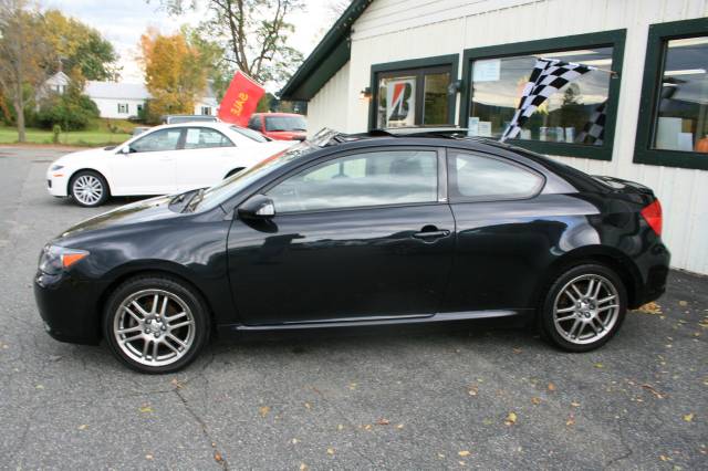 2005 Scion tC Unknown
