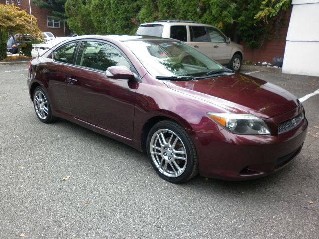 2005 Scion tC 2.0T