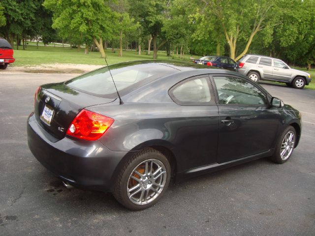 2005 Scion tC 2.0T