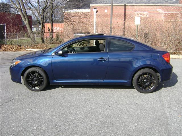 2005 Scion tC Unknown