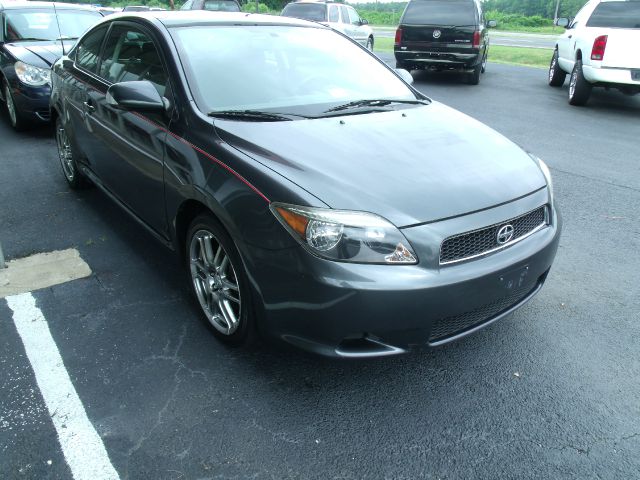 2005 Scion tC 2.0T