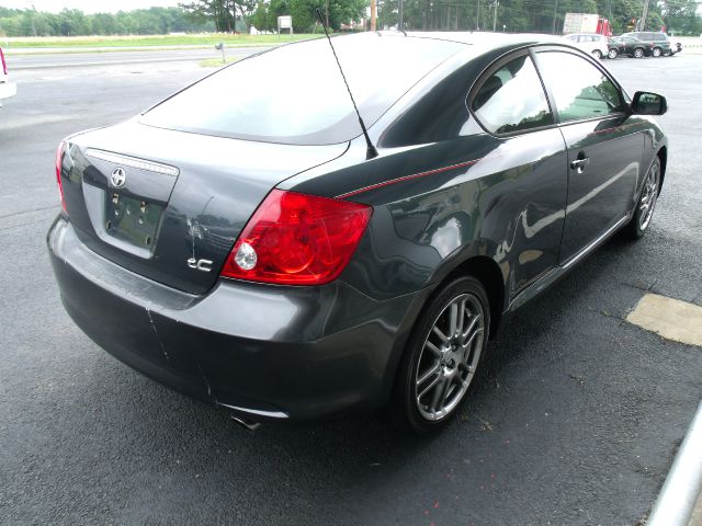 2005 Scion tC 2.0T