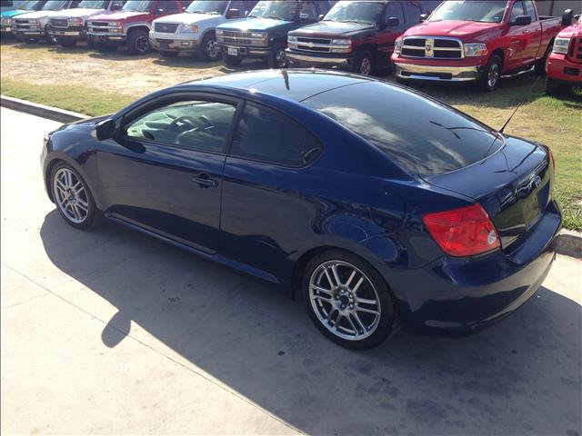 2005 Scion tC 2.0T