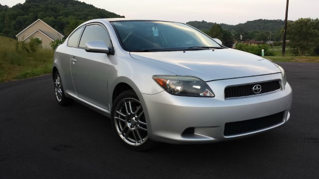 2005 Scion tC Unknown
