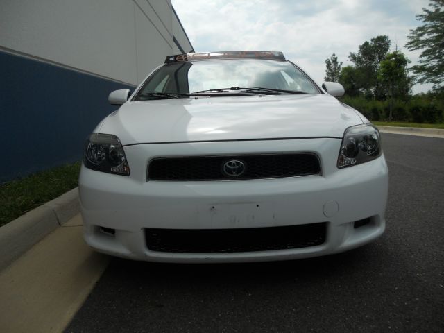 2005 Scion tC 2.0T
