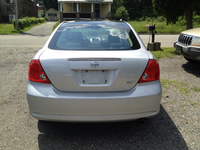 2005 Scion tC 2.0T