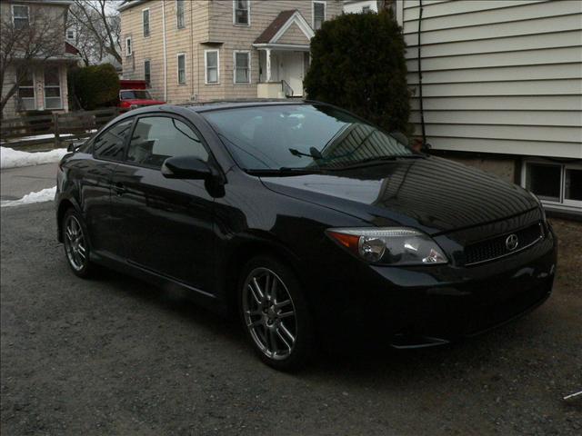 2005 Scion tC Unknown