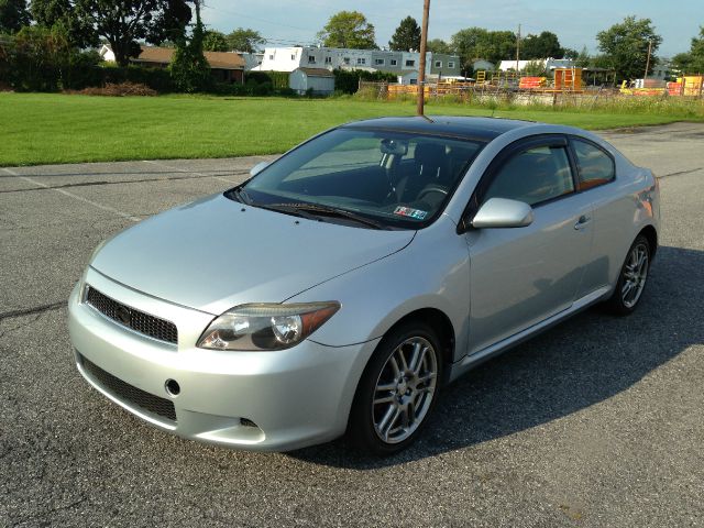 2005 Scion tC 2.0T