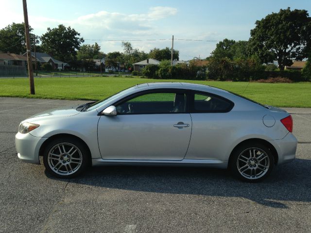 2005 Scion tC 2.0T