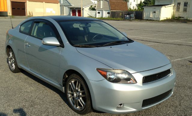 2005 Scion tC 2.0T
