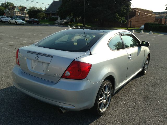 2005 Scion tC 2.0T