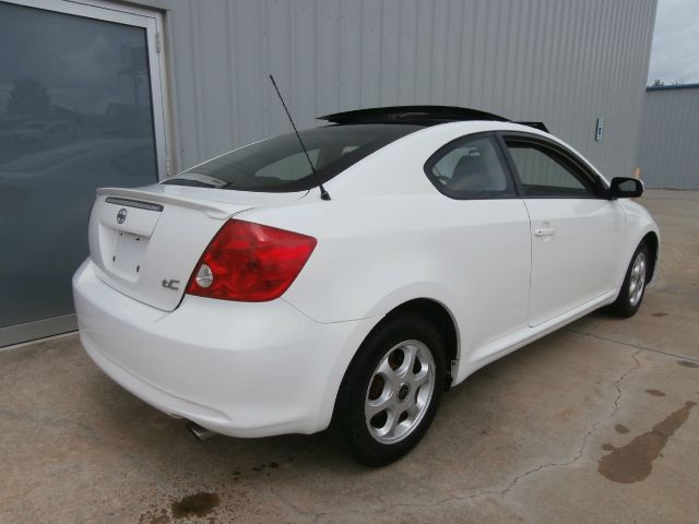 2005 Scion tC 2.0T
