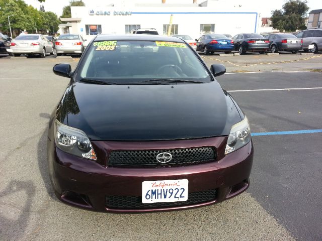 2005 Scion tC Lariat 4WD FX4