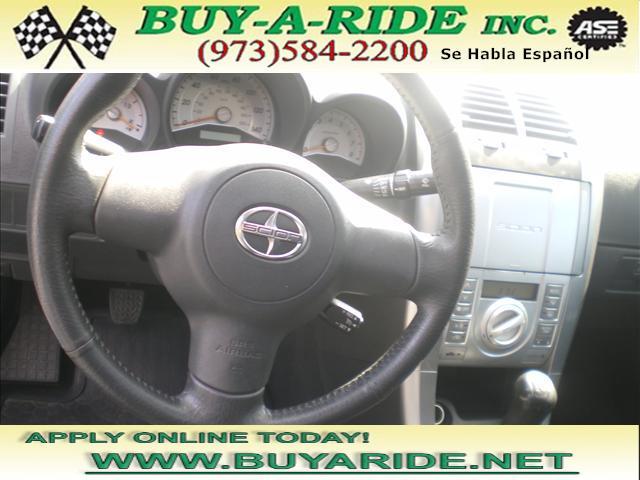 2005 Scion tC Unknown
