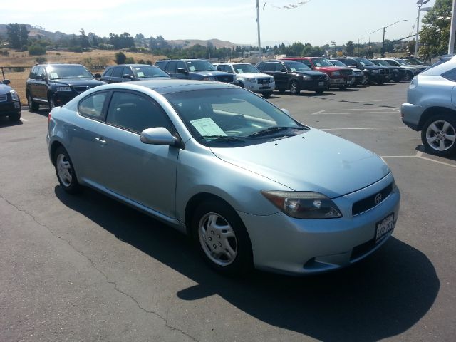 2005 Scion tC 2.0T