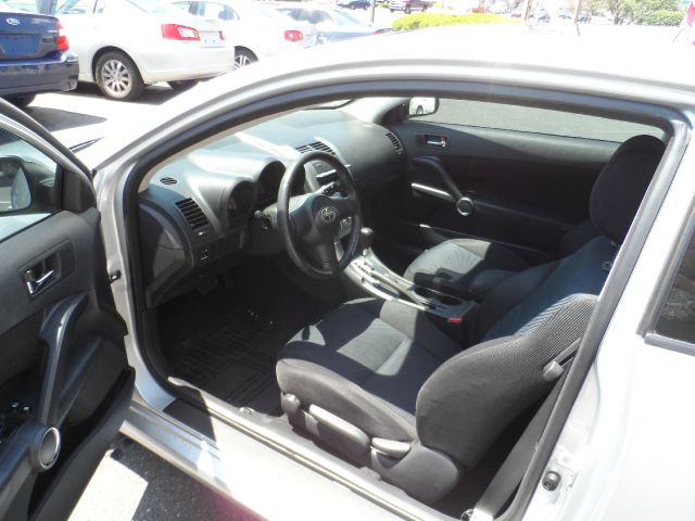 2005 Scion tC 2.0T