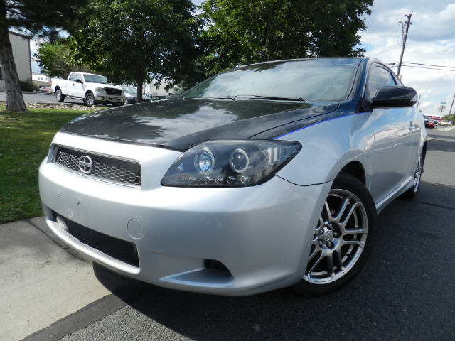 2005 Scion tC 2.0T