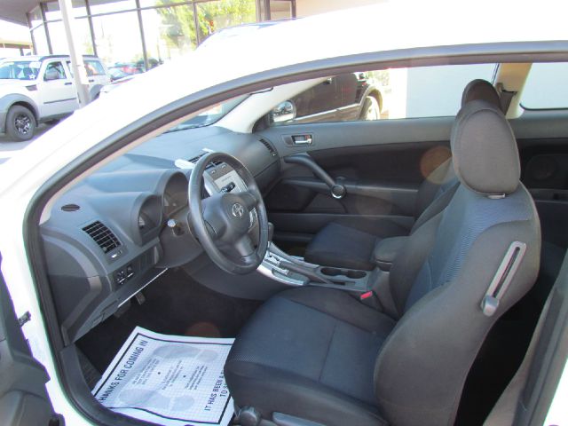 2005 Scion tC 2.0T