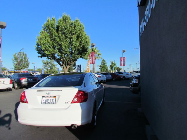 2005 Scion tC 2.0T