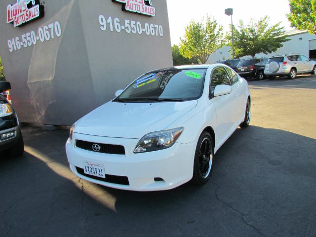 2005 Scion tC 2.0T