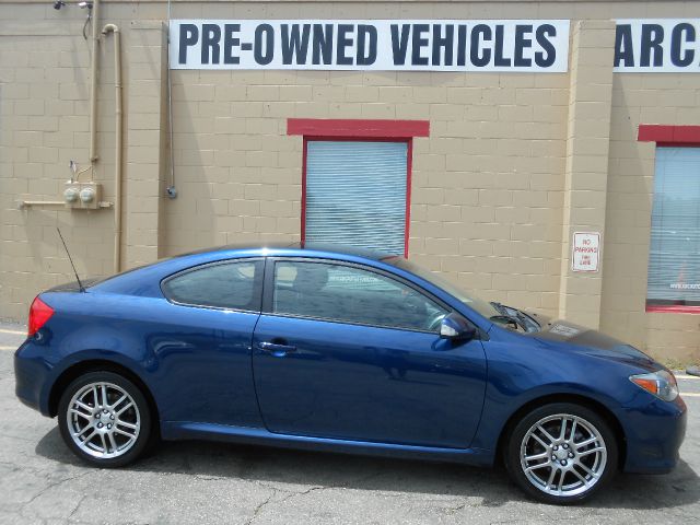 2005 Scion tC 2.0T