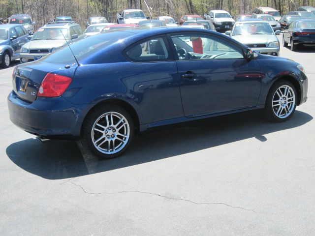 2005 Scion tC 2.0T
