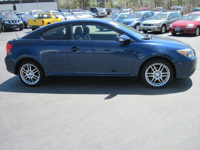 2005 Scion tC 2.0T