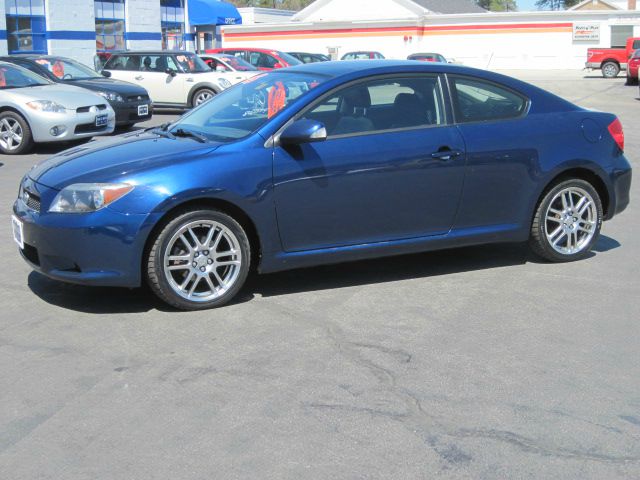2005 Scion tC 2.0T