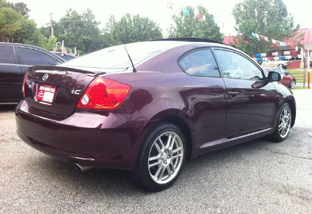 2005 Scion tC 2.0T