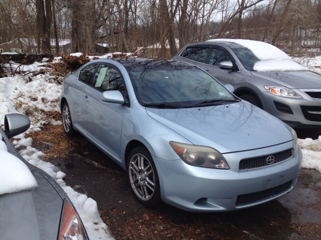 2005 Scion tC 2.0T