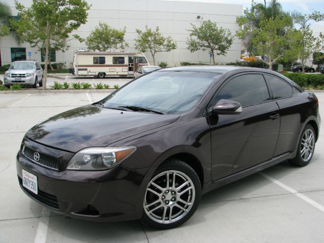 2005 Scion tC 2.0T