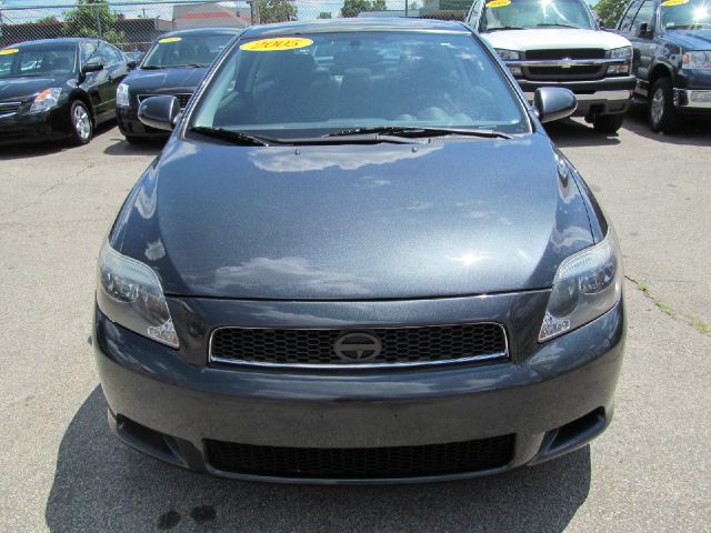 2005 Scion tC 2.0T