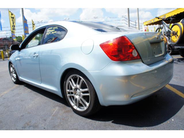 2005 Scion tC Unknown