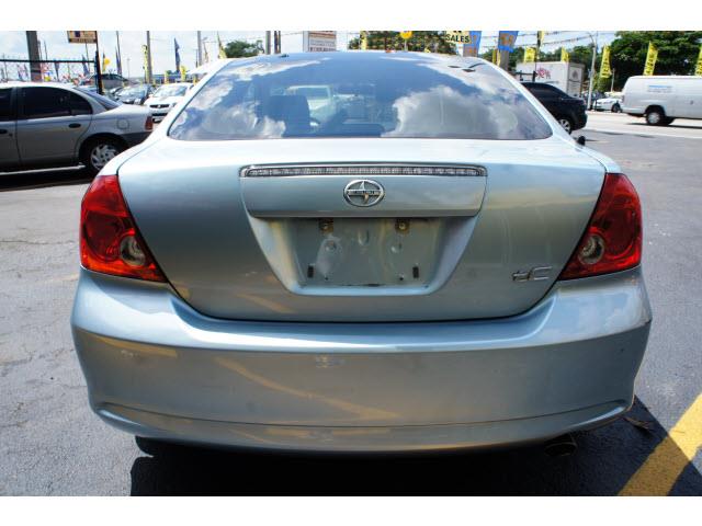 2005 Scion tC Unknown