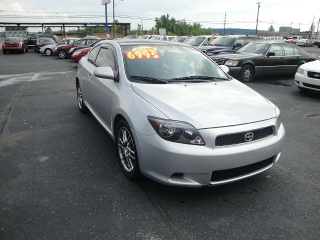 2005 Scion tC 2.0T